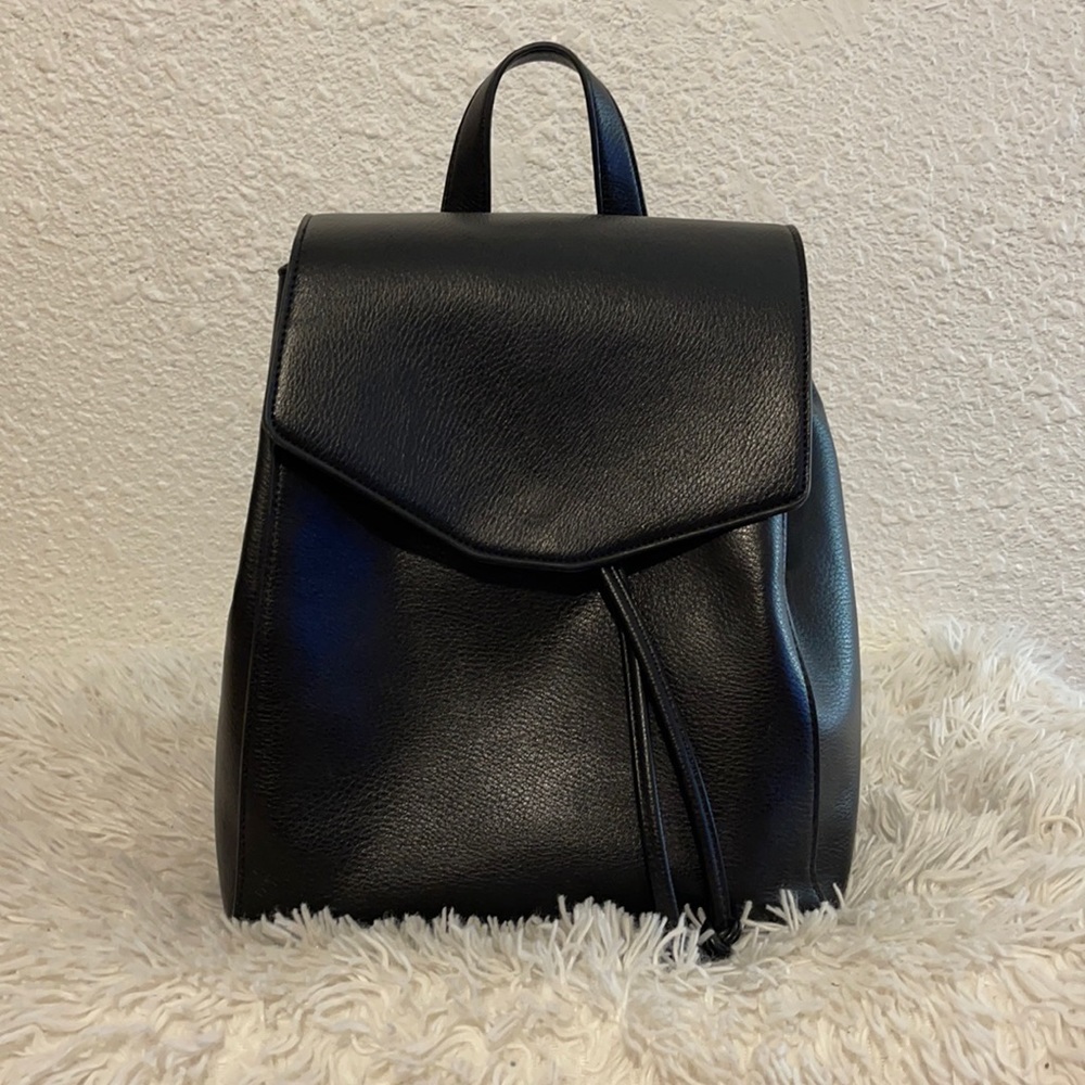 Black Forever 21 Backpack